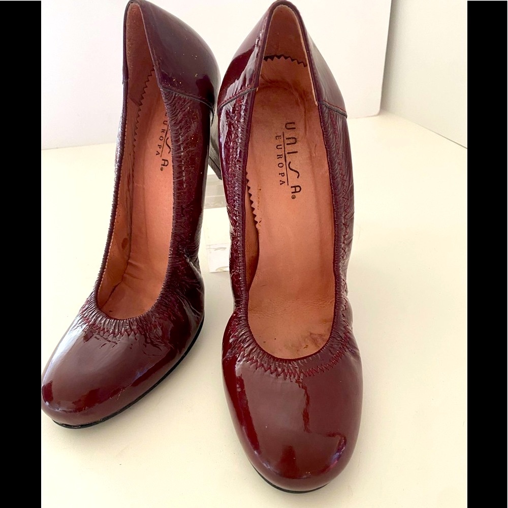 Red Cabernet Burgundy Merlot Red Patent Stretch Pumps Shoes Size 9.5 Mobwife